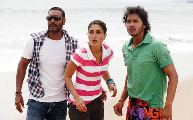 Ajay Devgn, Kareena Kapoor Khan, Shreyas Talpade in Golmaal 3