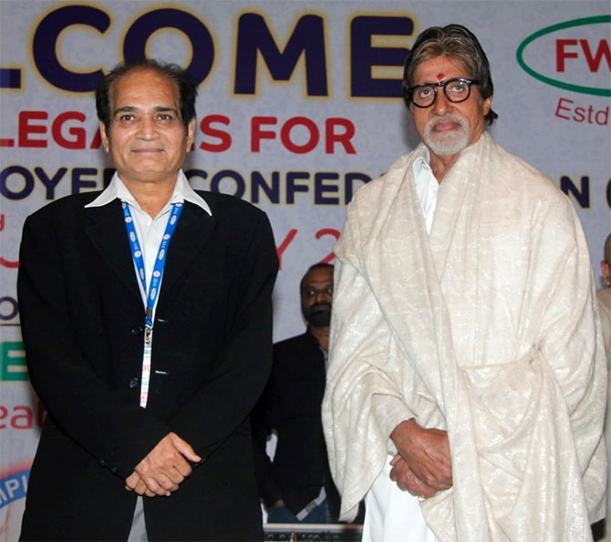 Dharmesh Tiwari with Amitabh Bachchan