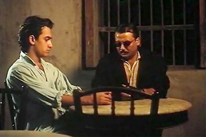 Aamir Khan and Pankaj Kapur in Raakh