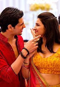 Siddharth Malhotra and Parineeti Chopra in Hasee Toh Phasee