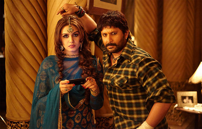 Huma Qureshi and Arshad Warsi in Dedh Ishqiya