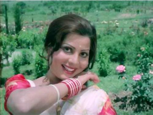 Sulakshana Pandit in Apnanpan