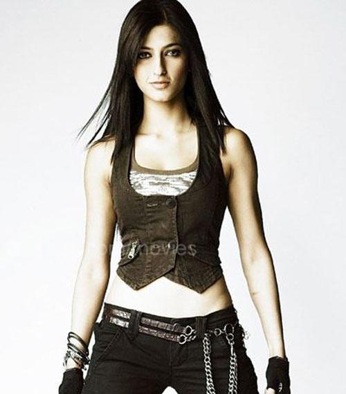 Shruti Haasan in Luck