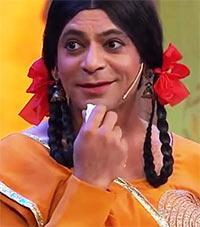 Sunil Grover returns to Comedy Nights With Kapil - Rediff.com Movies