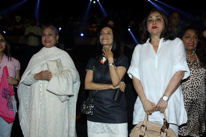 Jaya Bachchan, Zarina Mehta and Tina Ambani