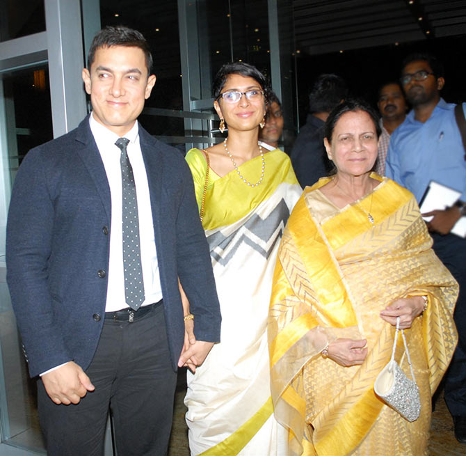 Aamir Khan with wife Kiran Rao and mother Zeenat Hussain