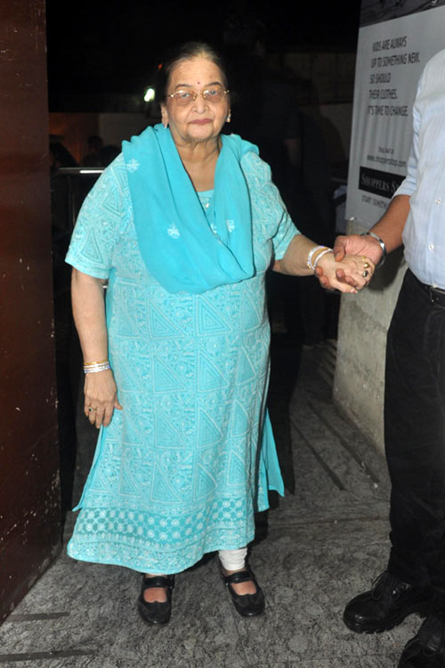 Madhuri Dixit's mother Snehalata Dixit