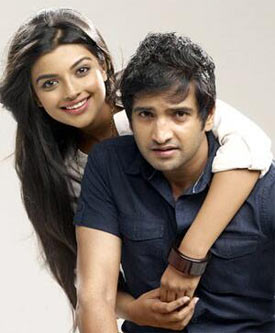 Review: Vallavanukku Pullum Aayudham is a forgettable film - Rediff.com ...
