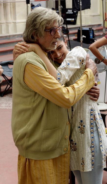 Amitabh Bachchan and Deepika Padukone on the sets of Piku