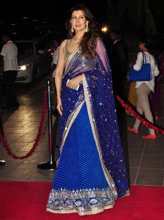 Zarine Khan Sangeeta Bijlani At Arpita Ayush S Reception