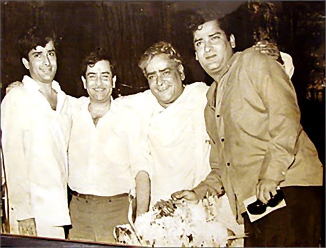 Online Movies Of Shashi Kapoor