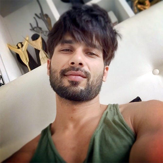 Want to see Shahid's starry lifestyle? Click here! - Rediff.com Movies