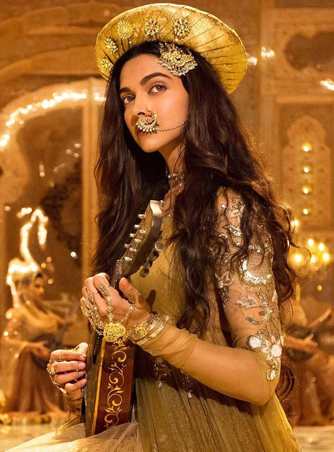 Why Bajirao Mastani has upset two families - Rediff.com Movies