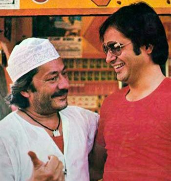 Saeed Jaffery and Farooque Shaikh in Chashme Badoor