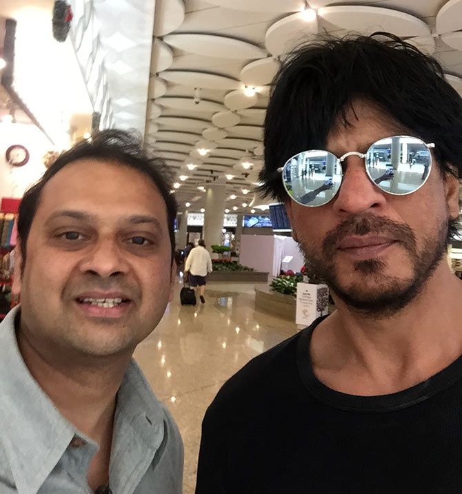 Reader Prashanth Raghavendra with Shah Rukh Khan at the Chhatrapati Shivaji International Airport in Mumbai.