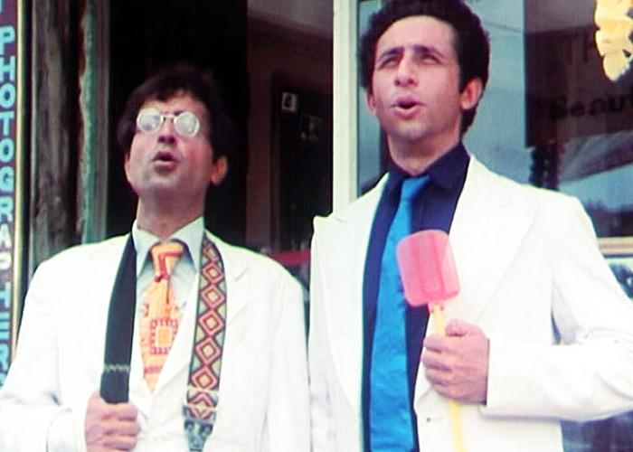 Old Hindi Movie Jaane Bhi Do Yaaro Free Download