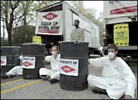 Greenpeace and ICJB activists in Houston
