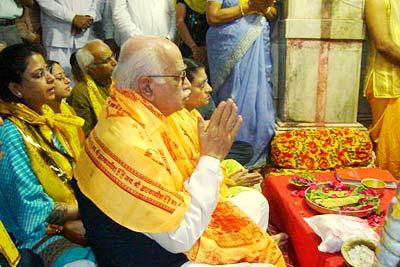 Advani in Dwarka