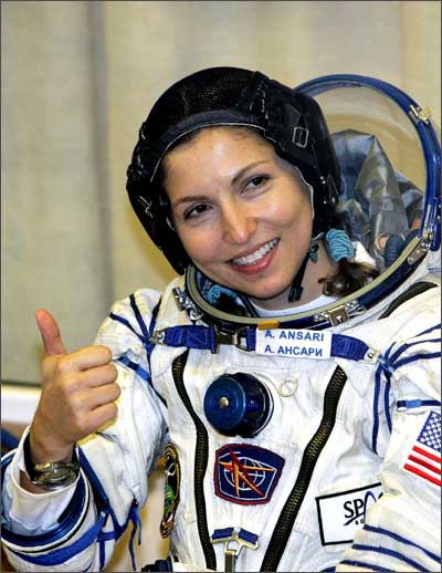 first-woman-in-space-styleinpublic