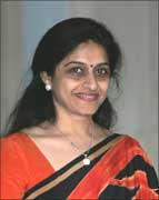 Dr Nayna Patel