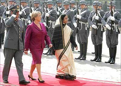 President Pratibha Patil and President of Chile Michelle Bachelet at a Guard of Honour at the Constitution Square during the ceremonial reception at Santiago in Chile on Monday