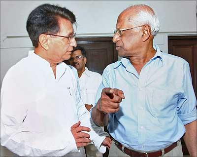 Communist Party of India General Secretary A B Bardhan with Rashtriya Lok Dal president Ajit Singh in New Delhi on Thursday