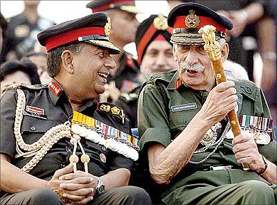 Manekshaw with former Indian Army chief General N C Vij at a military parade in New Delhi.