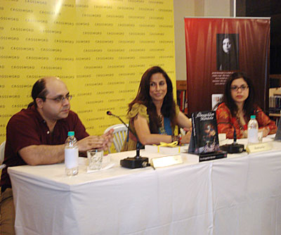 Shobhaa De (centre) with Gopal and Amita Mukherjee