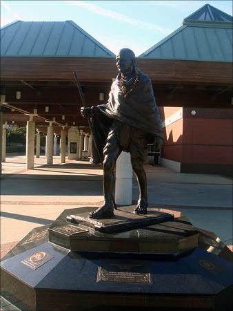 John F Kennedy grave