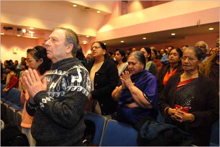 Mayor Michael Bloomberg Address Indian American community at the Hindu Temple Society of North America