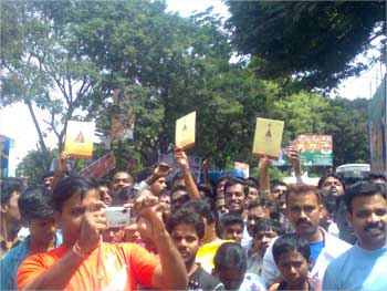 Tamils residing in Bengaluru cheer