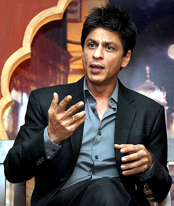  News Today on India Takes Up Srk Detention With Us   Rediff Com India News
