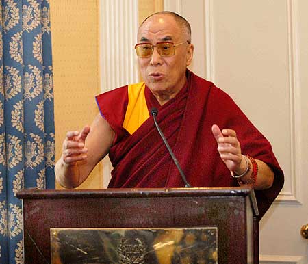 The Dalai Lama addresses the gathering.