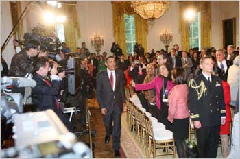 Obama greets Indian Americans
