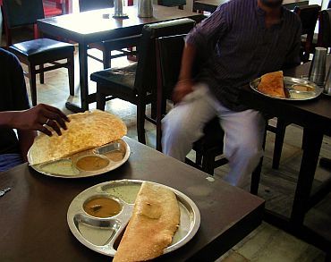Masala Dosa being served in an Udipi hotel in Mumbai