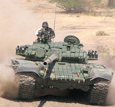 Army To Spend Over Rs5000 Cr On Obsolete T 72 Tank Rediff Com India News