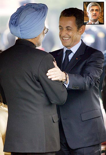 French President Nicolas Sarkozy with Dr Manmohan Singh at a Republic Day reception in New Delhi. Inset: French Defence Minister Herve Morin