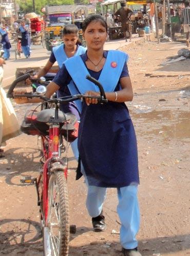 Girls on their way to a government school in Patna.