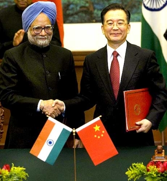 A file photograph of Prime Minister Manmohan Singh with Chinese Premier Wen Jiabao