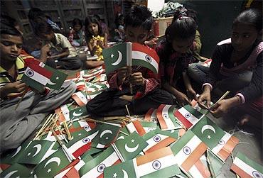 National flags of India and Pakistan