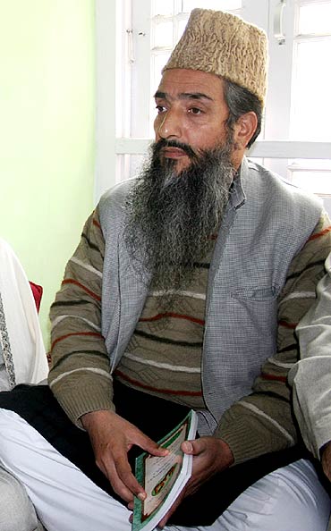 Maulana Showkat Ahmed Shah
