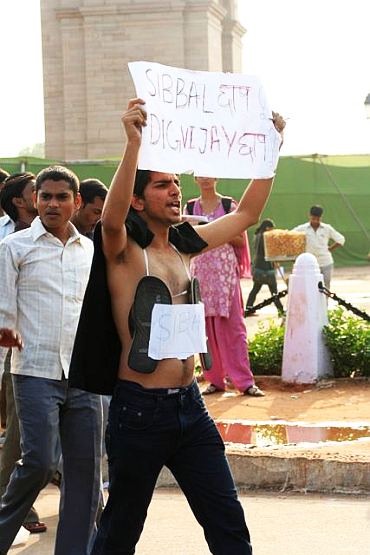 A young protestor at the India Gate in New Delhi