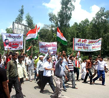 A rally in support of Anna Hazare near the Ramlila Maidan