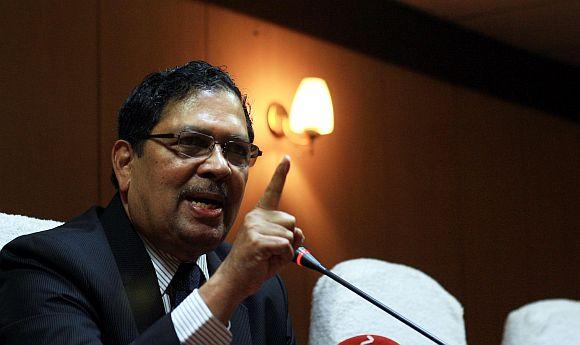 Former Karnataka Lokayukta Santosh Hegde