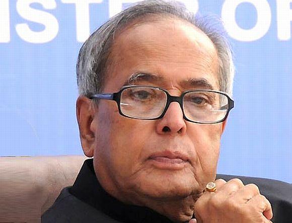 Finance Minister Pranab Mukherjee tried to respond to the opposition to Lokpal Bill in Lok Sabha on Thursday