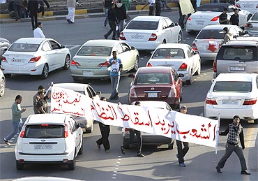 Protesters take to the streets in Manama