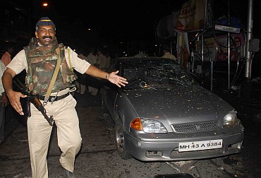 A policeman near the bus stop in Dadar