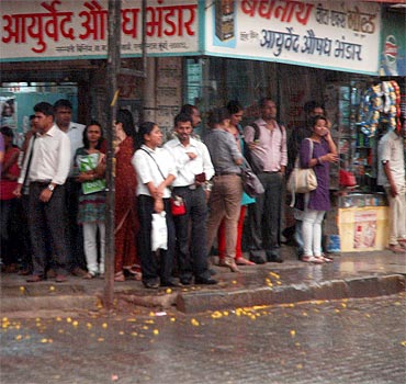 Most Mumbaikars were caught in the surprise rains without umbrellas or rain-jackets on Thursday evening