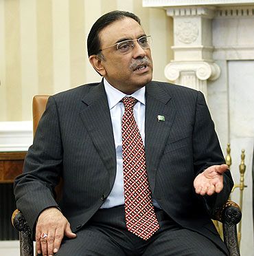 Pakistan apprehensive about exposing Zardari to India