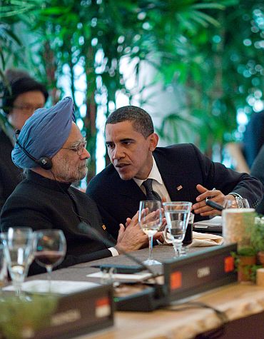 Manmohan Singh with Barack Obama